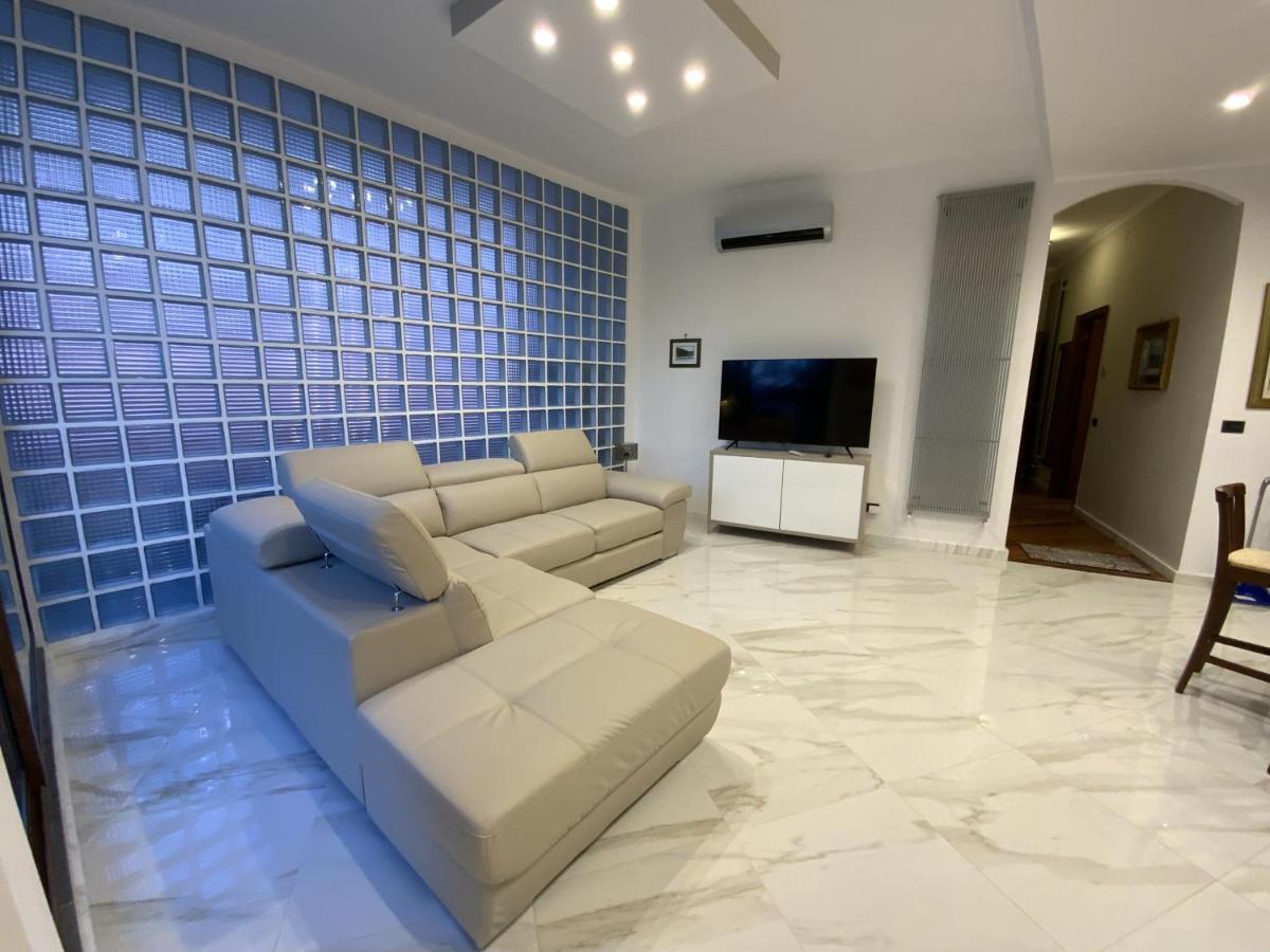 La Terrazza Quisisana Sorrento Coast Villa กาสเตลลัมมาเร ดิ สตาเบีย ภายนอก รูปภาพ